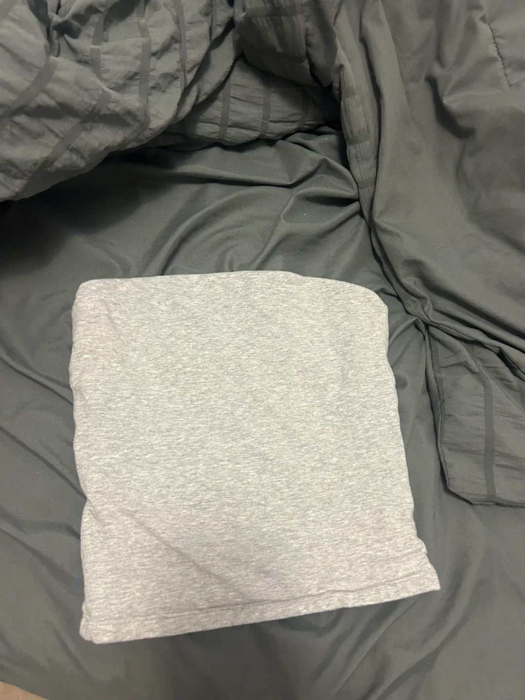 TNA Chill Aritzia Grey Top - Size XS thumbnail