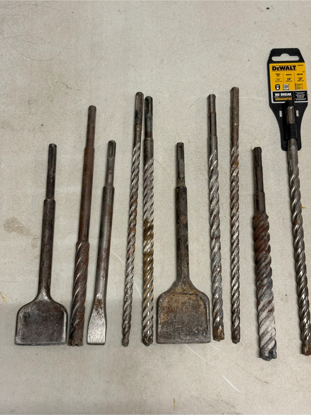 DeWalt SDS Max Drill Bits & Chisels