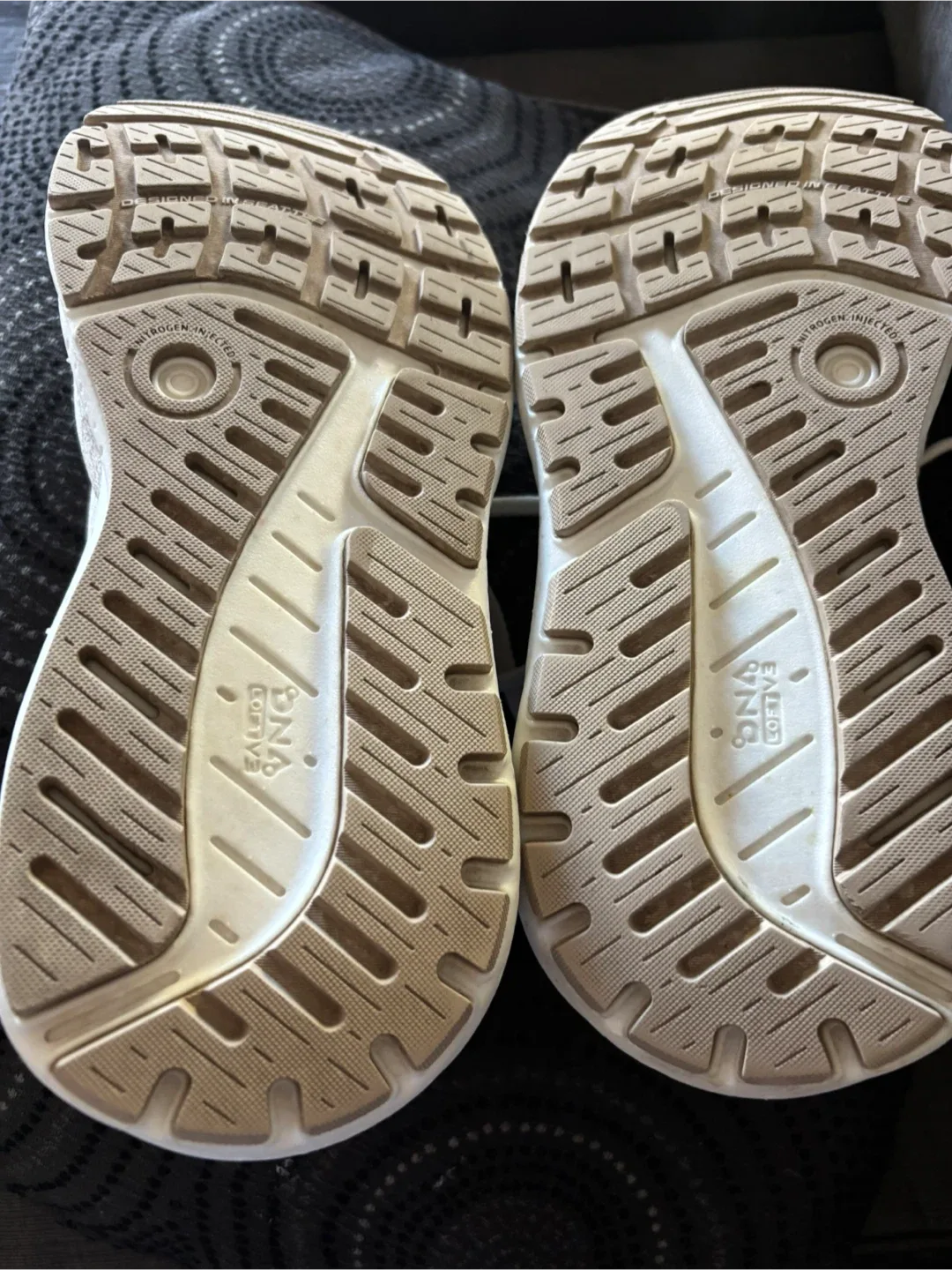 Brooks Ariel '20 Women's Running Shoes - Size 9.5 2E image indicator(7)