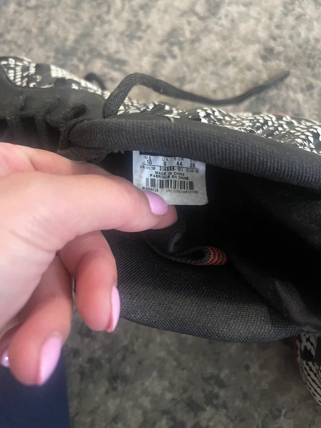 Nike Air Foamposite One Snakeskin image indicator(6)