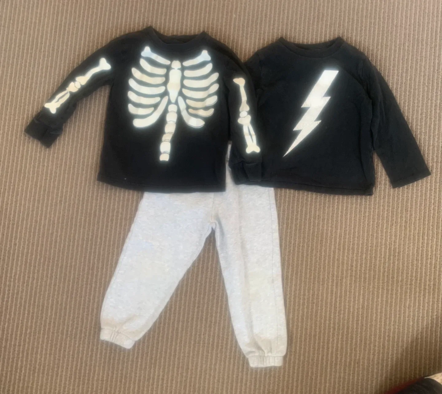 Children Clothing Bundle - Size 3 image indicator(3)