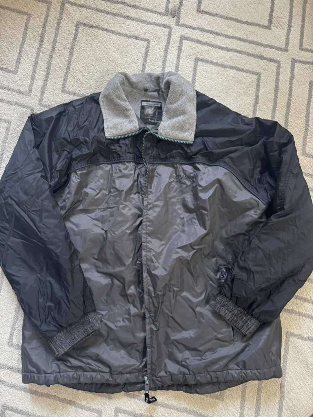 Vidiclub Black & Grey Jacket thumbnail