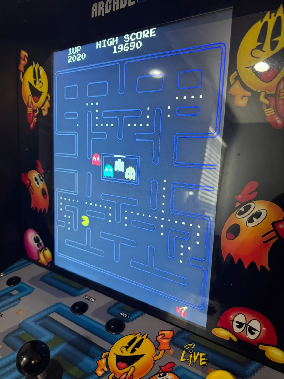 Arcade1Up Pac-Man Arcade Cabinet image indicator(6)