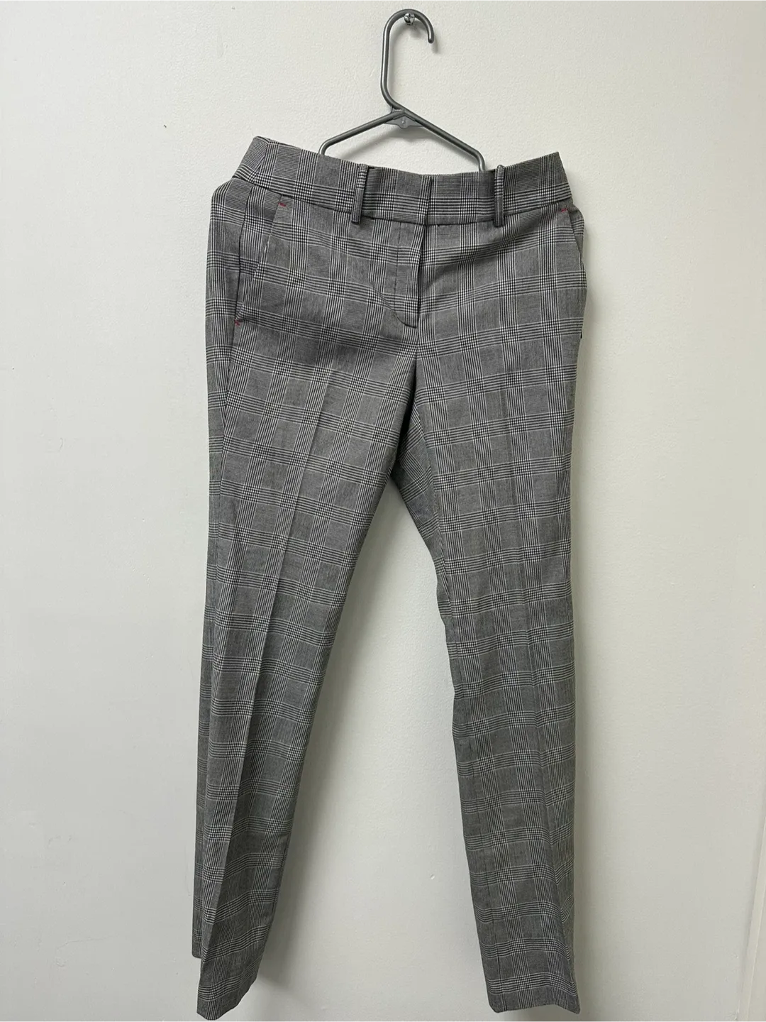 Tommy Hilfiger pants image indicator(2)