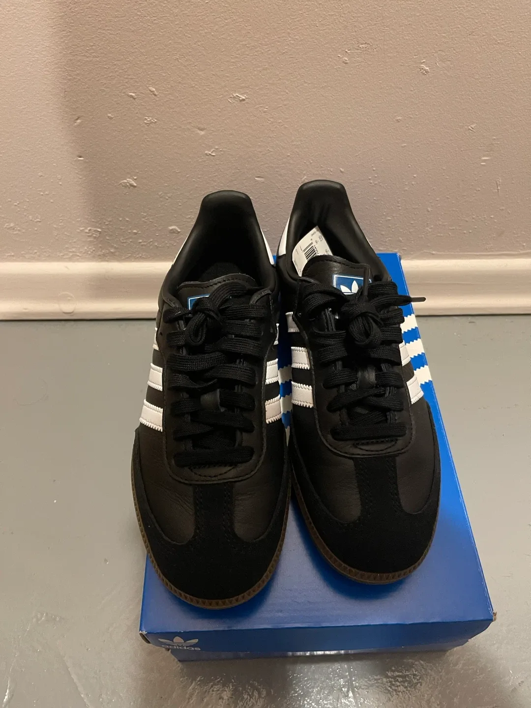 Adidas Samba OG Black Shoes image indicator(2)
