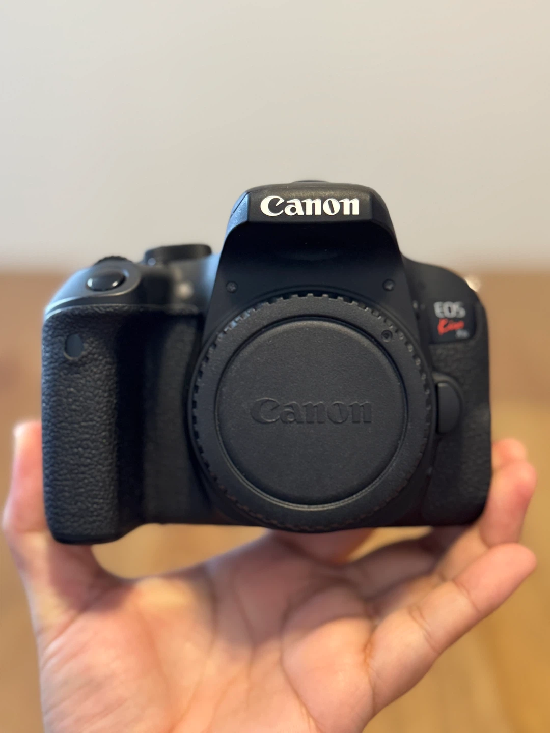 Canon EOS Kiss X9i (Rebel T7i) - photo 2