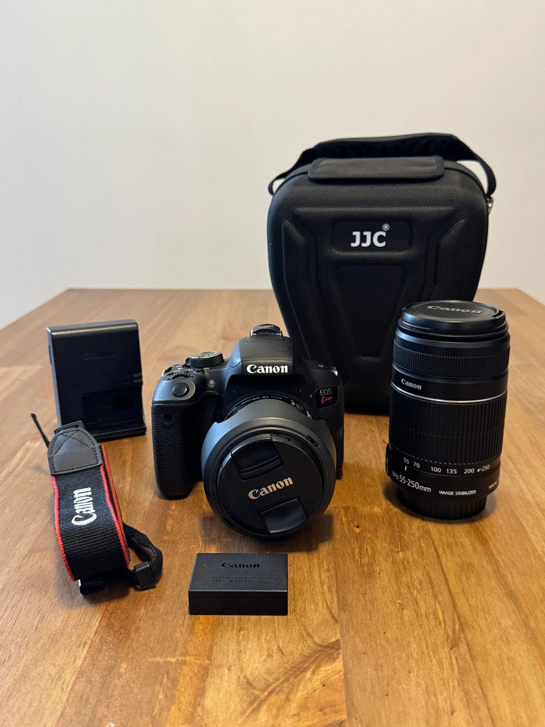 Canon EOS Kiss X9i (Rebel T7i)