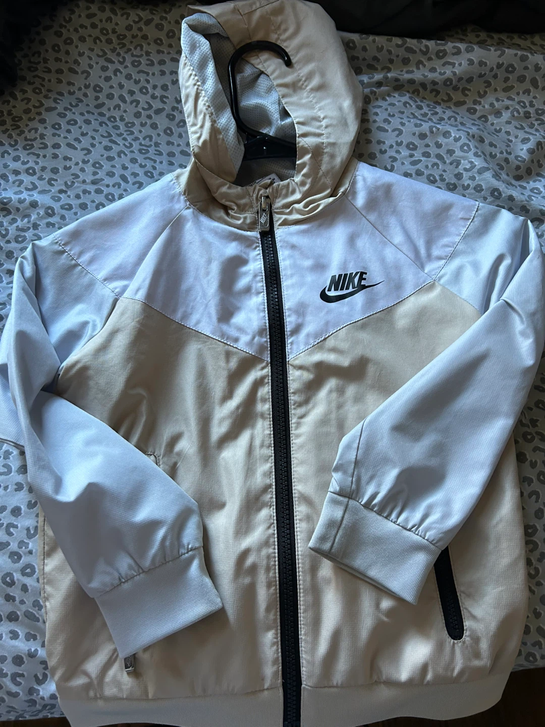 Nike Windrunner Jacket - White/Beige
