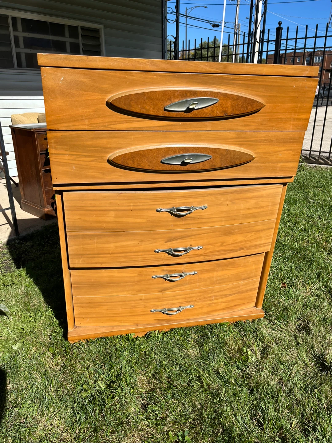 FREE!!  Chest of drawers - photo 2