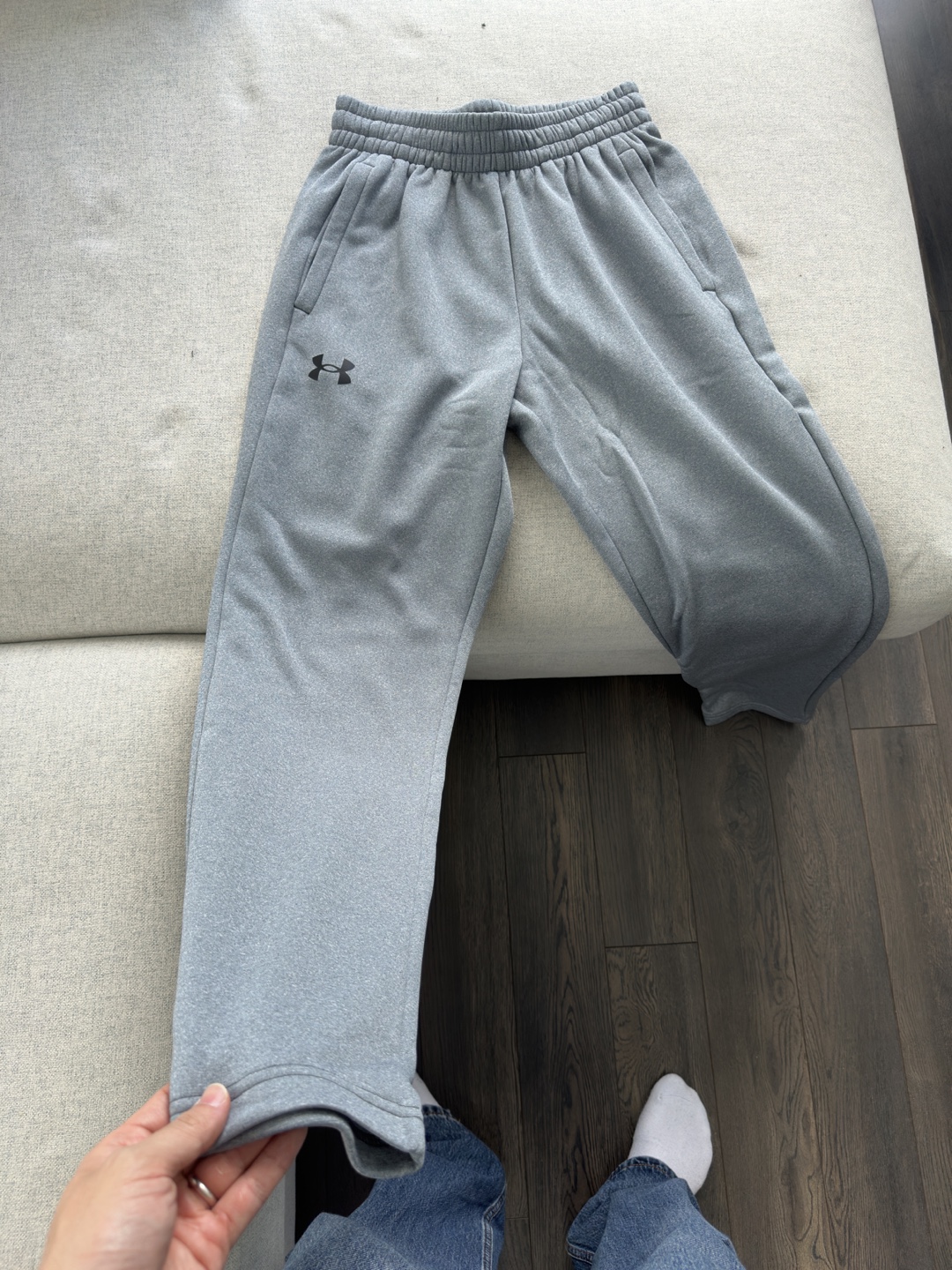 Brand new Under Armour Grey Sweatpants - Size S