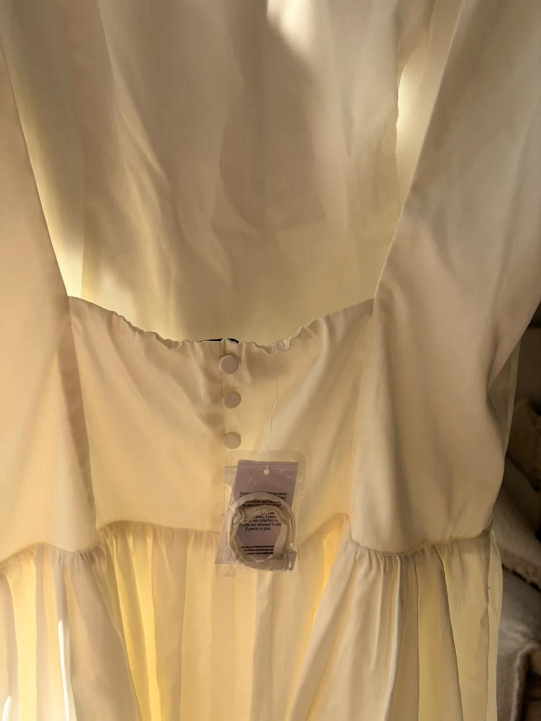 Abercrombie & Fitch White Dress image indicator(3)