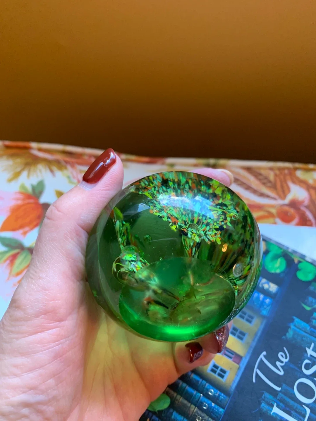 Vintage Green Art Glass Paperweight image indicator(4)