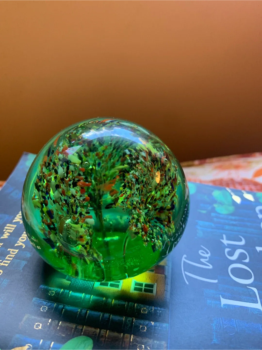 Vintage Green Art Glass Paperweight image indicator(2)