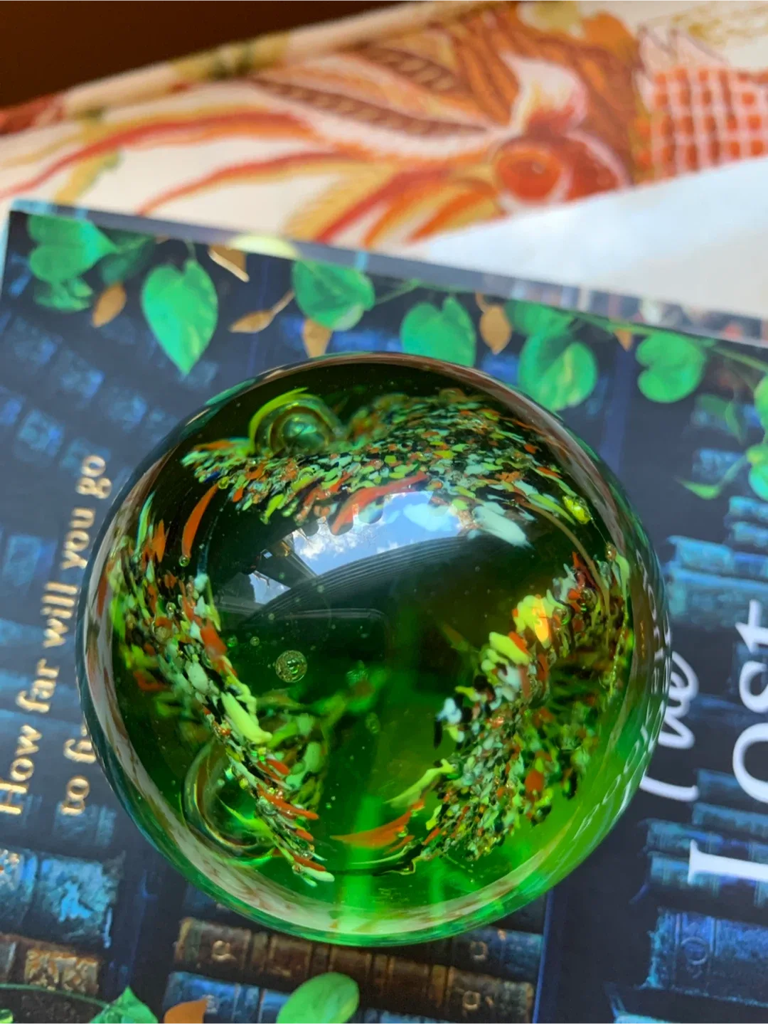 Vintage Green Art Glass Paperweight image indicator(3)