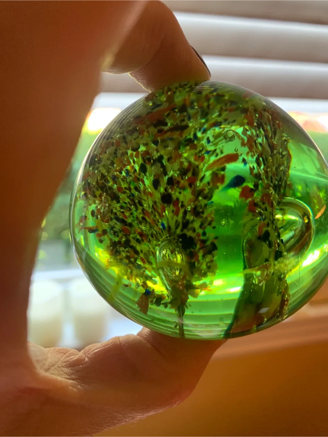 Vintage Green Art Glass Paperweight image indicator(8)