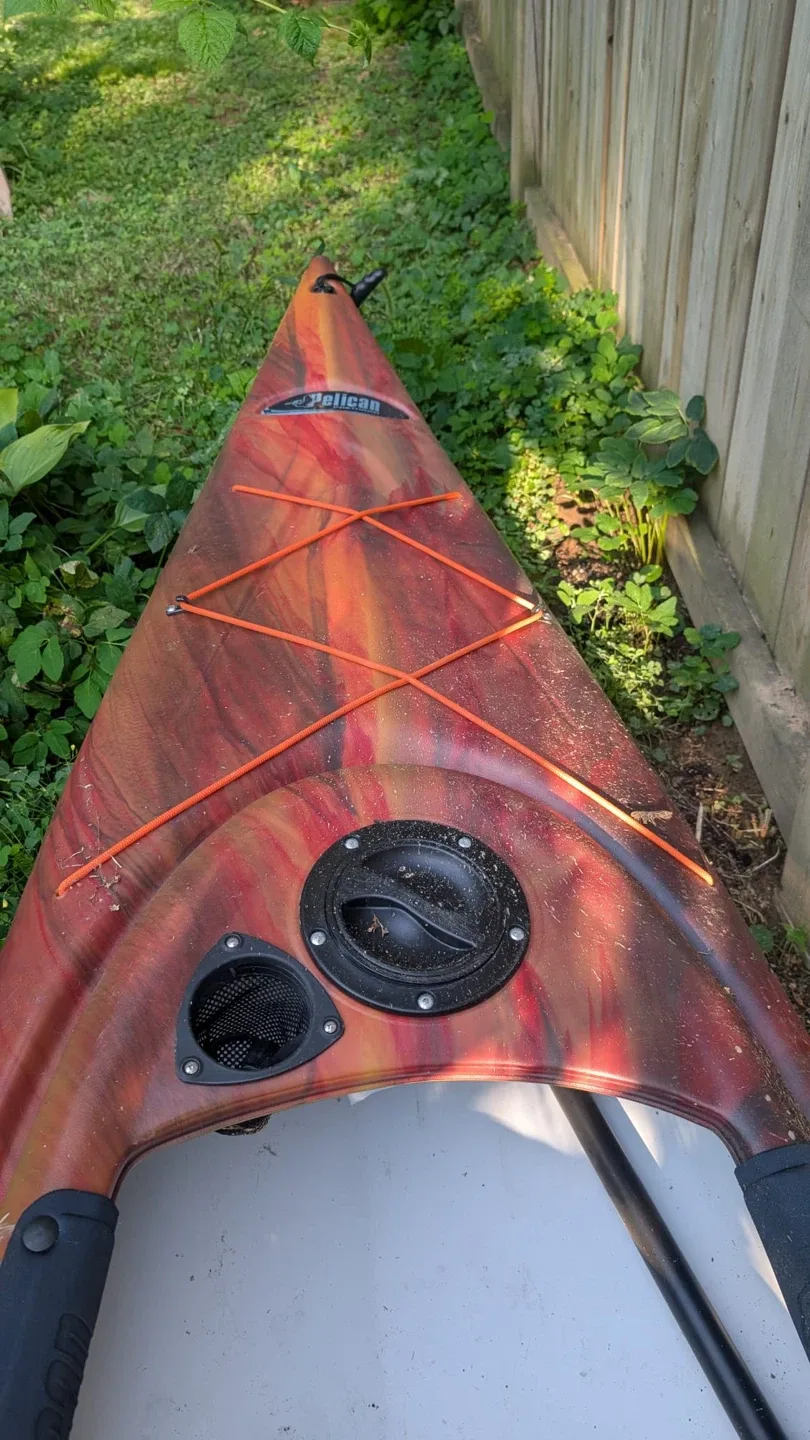 Pelican escape Kayak with Paddle image indicator(3)