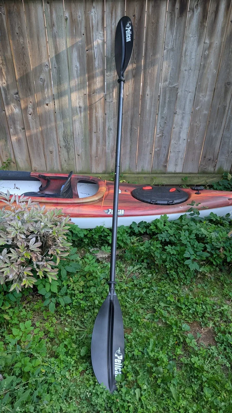 Pelican escape Kayak with Paddle image indicator(2)