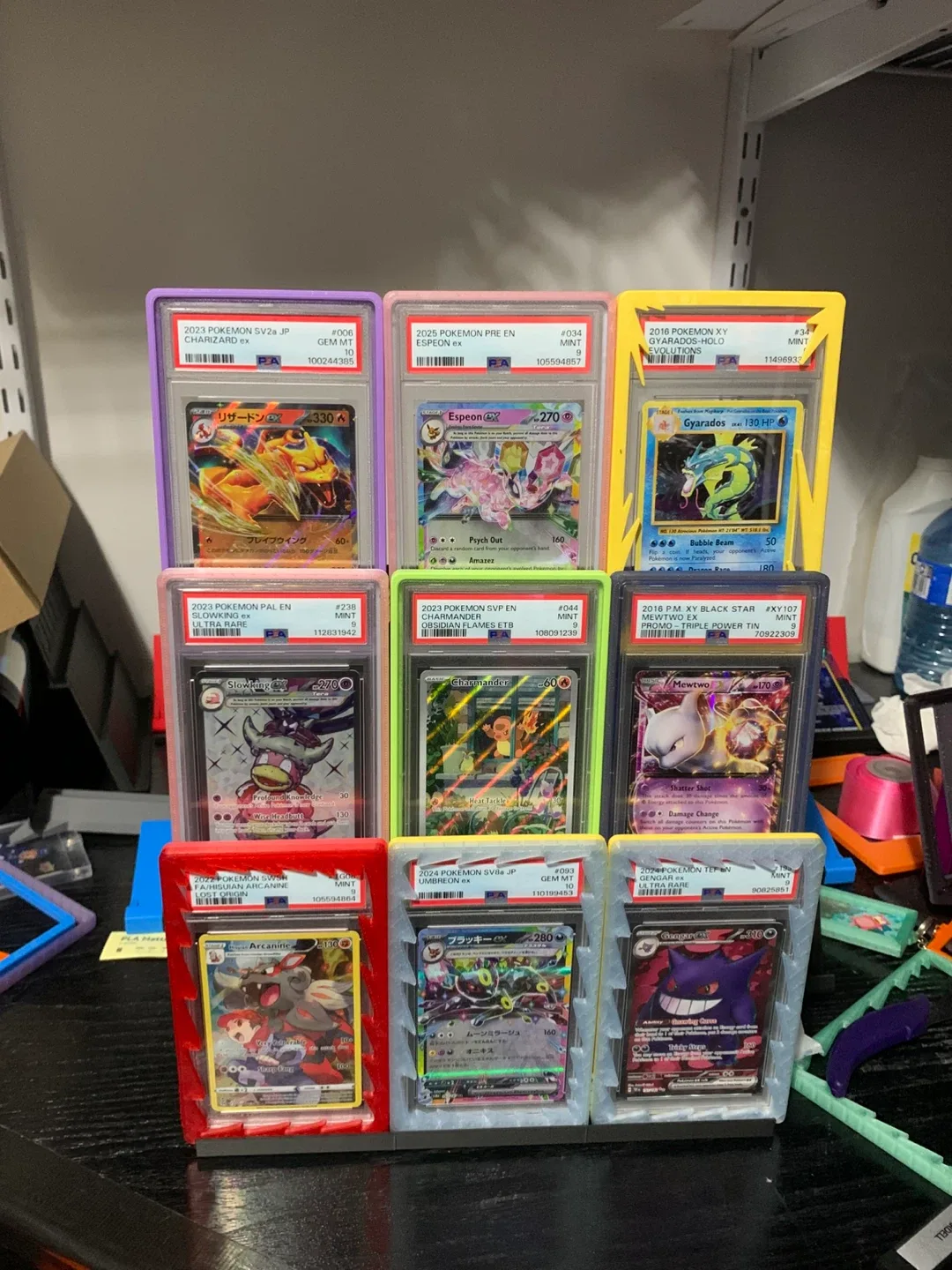 Pokemon PSA Graded Card Display Stand - Black image indicator(8)