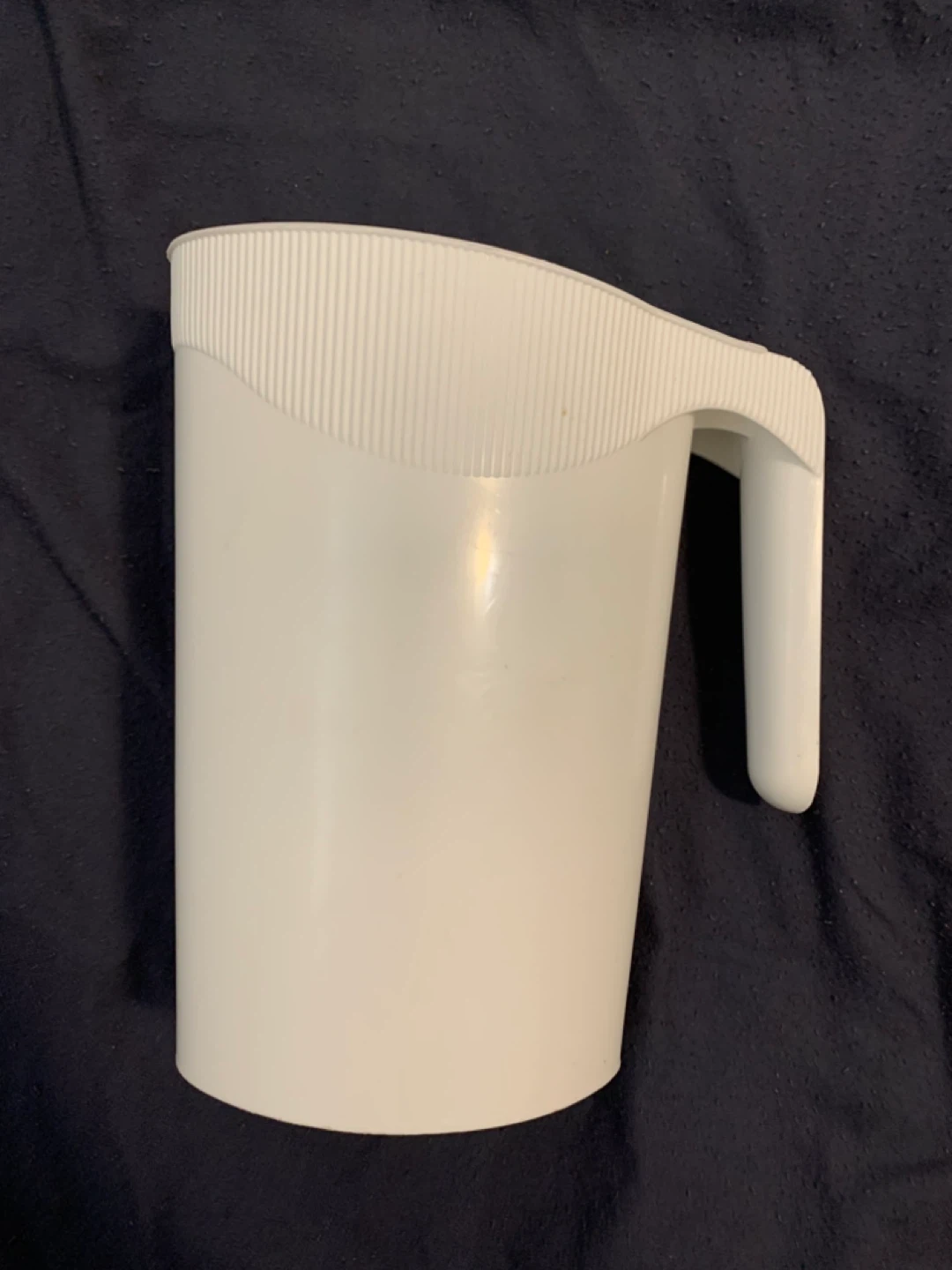 1.3l Milk Pitcher Clear White, 1.3 liter capacity 🥕🥕🥕
