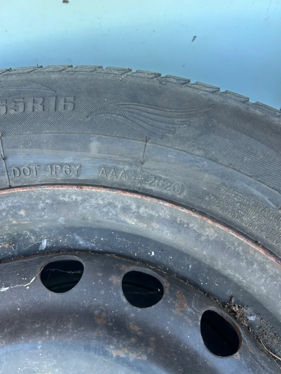 Set of RX5 Winter Tires - 225/65R16 image indicator(3)