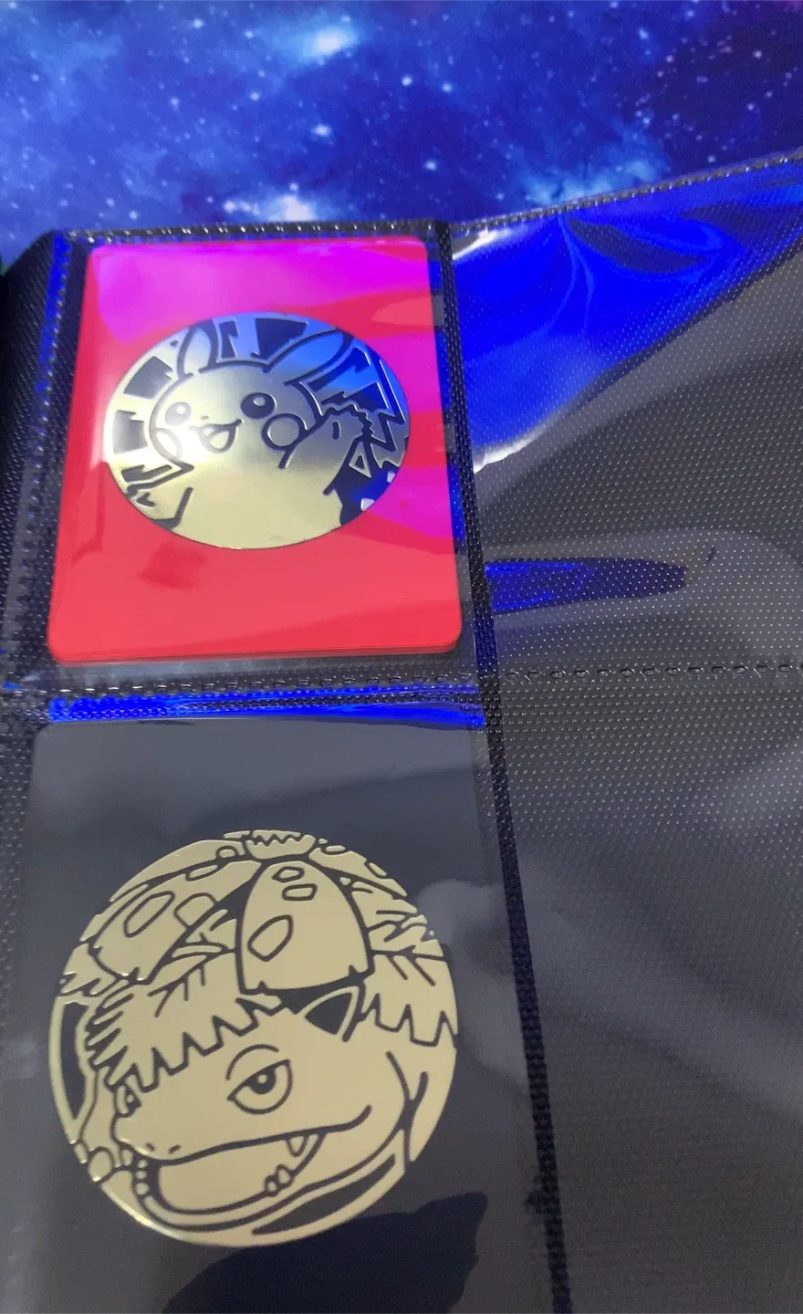Pokemon TCG Collector's Coin Holder for Binder image indicator(2)