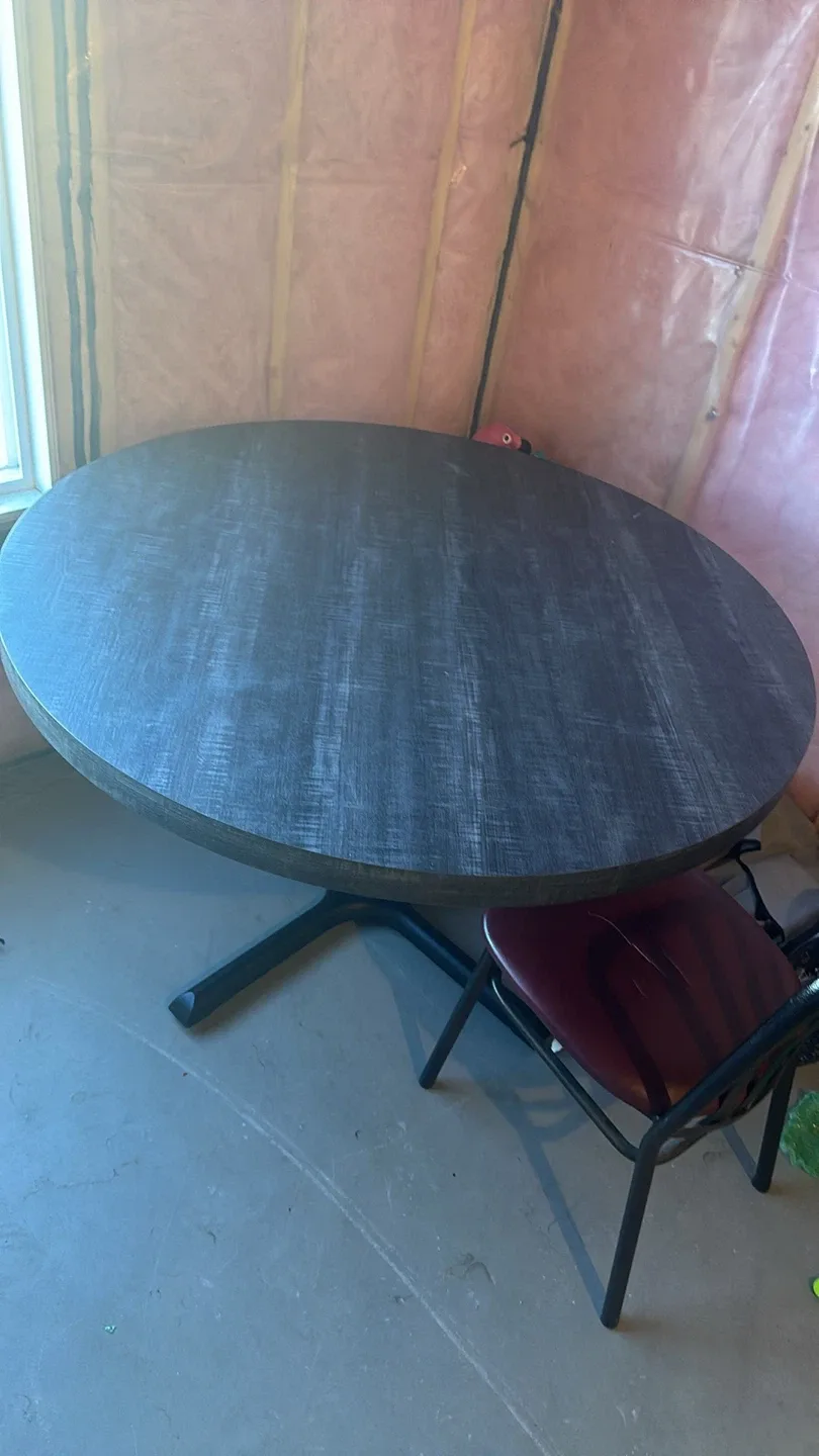 Round Dining Table - 4ft Diameter image indicator(5)