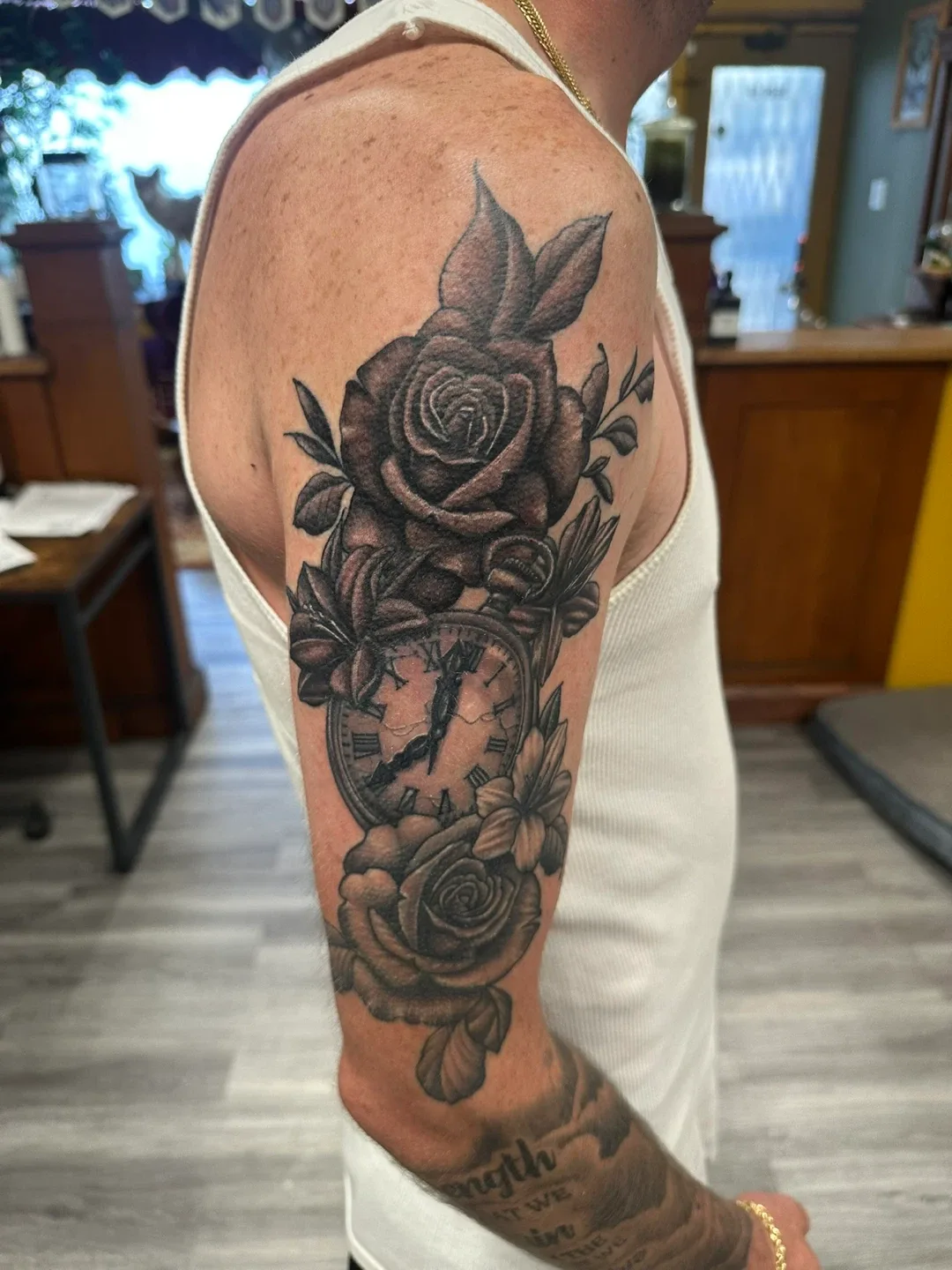 Custom tattoos image indicator(8)