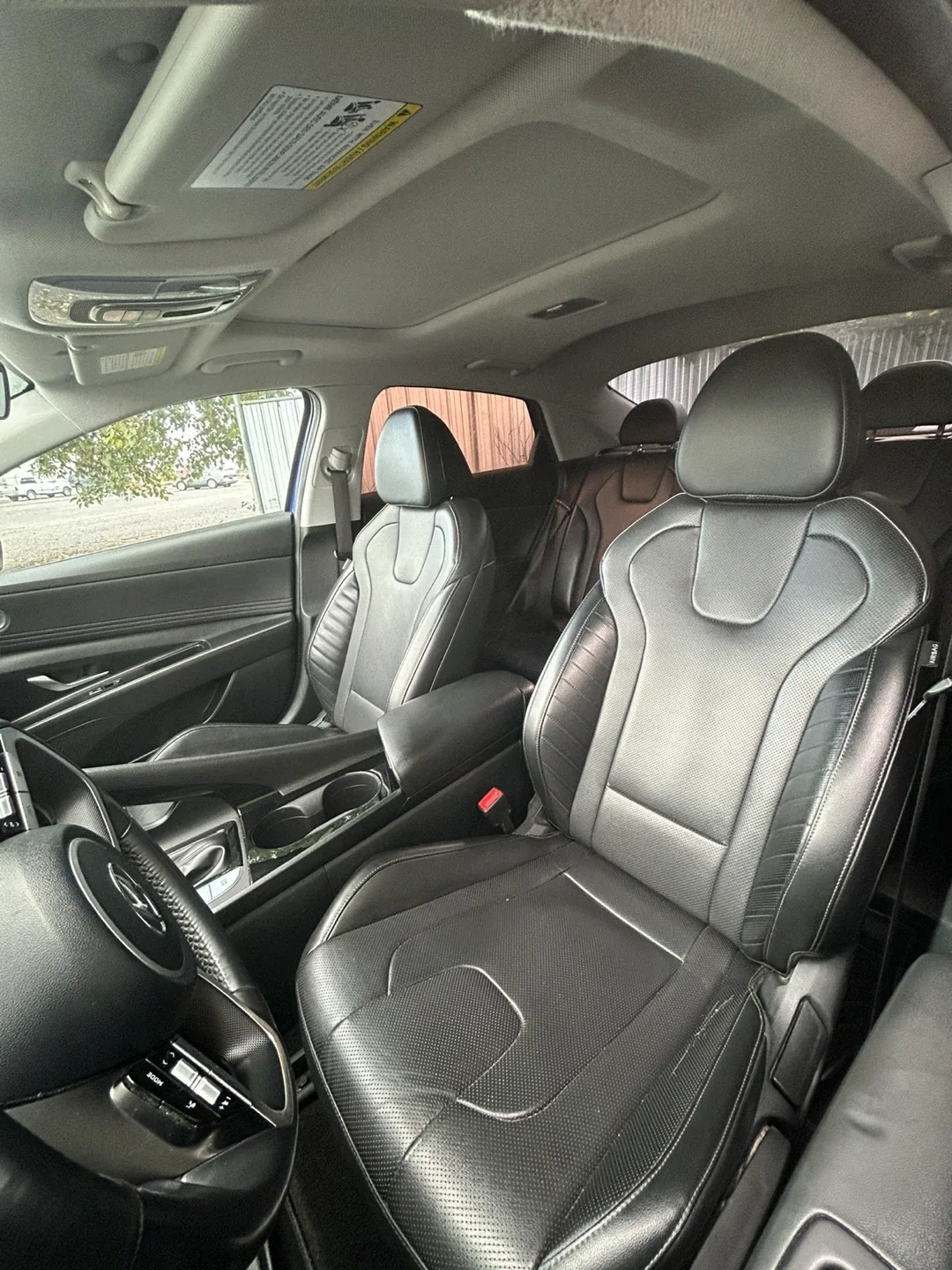 Hyundai Elantra - Blue image indicator(6)