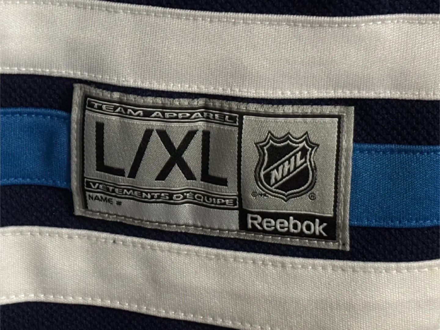 Reebok Winnipeg Jets NHL Jersey - Size L/XL image indicator(3)