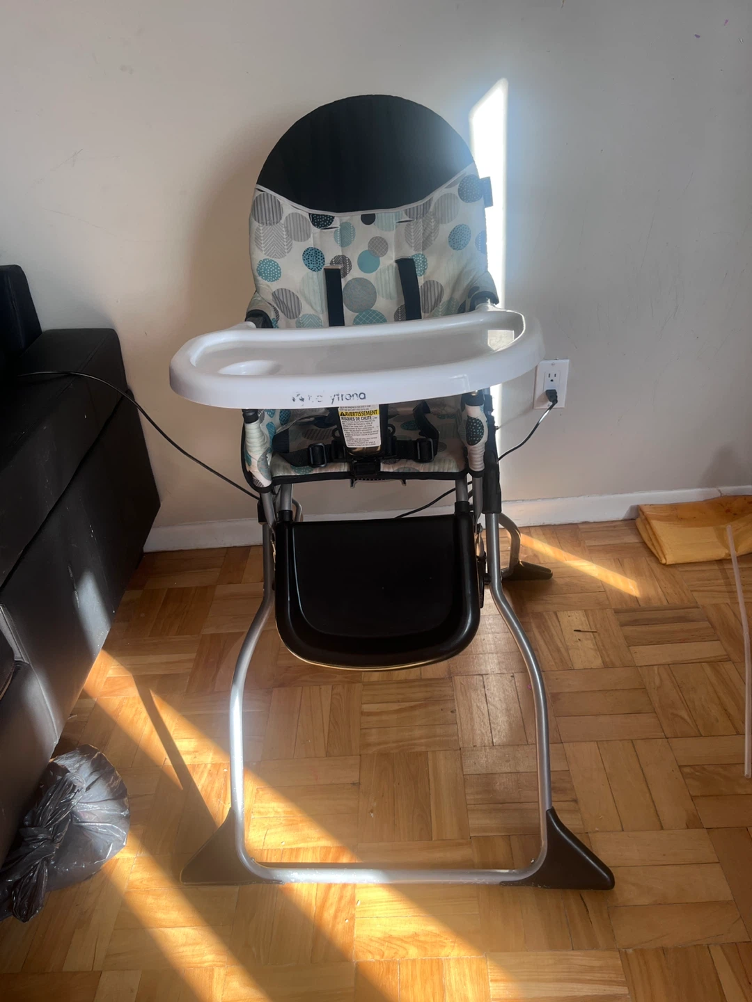 Sturdy High Chair for Baby - photo 3