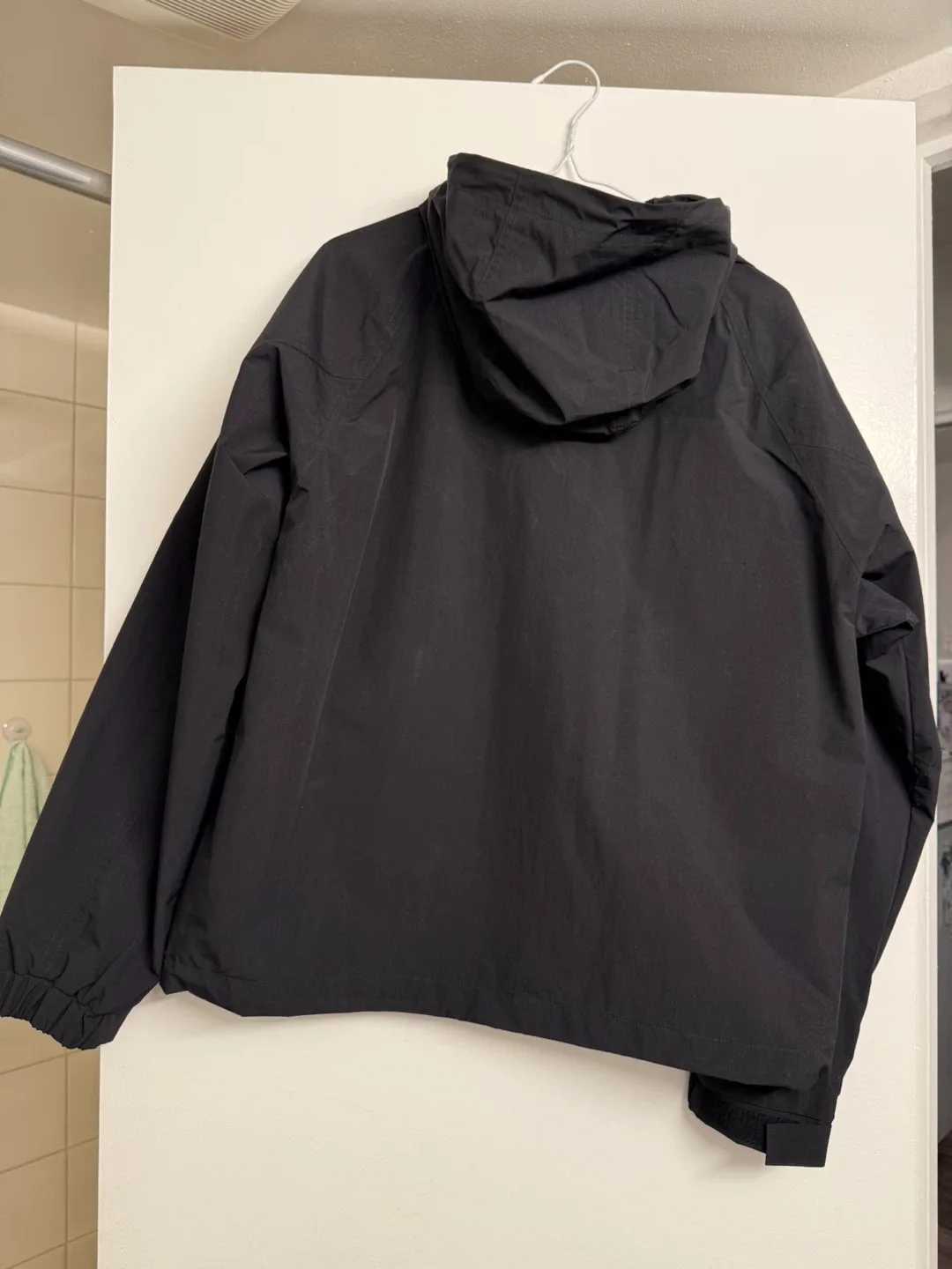 Uniqlo Windproof Parka - Size S image indicator(2)
