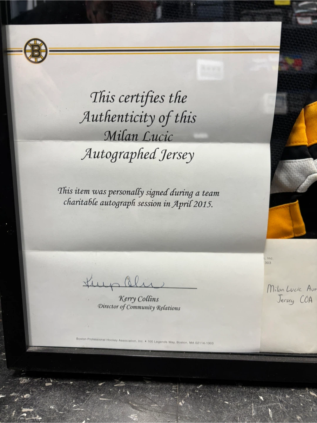 Milan Lucic Autographed Boston Bruins Jersey - photo 2