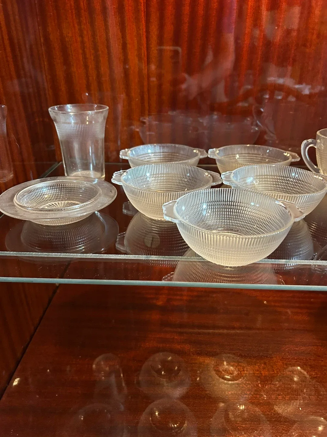 Vintage Clear Glass Dishes Set image indicator(2)