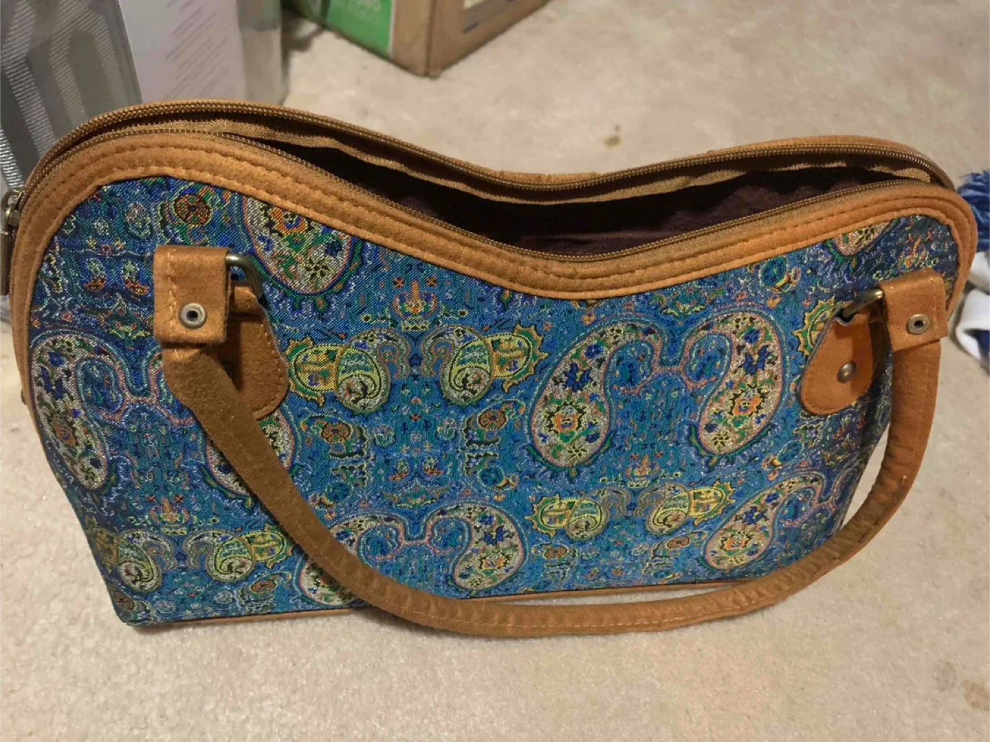 Paisley Pattern Handbag image indicator(2)