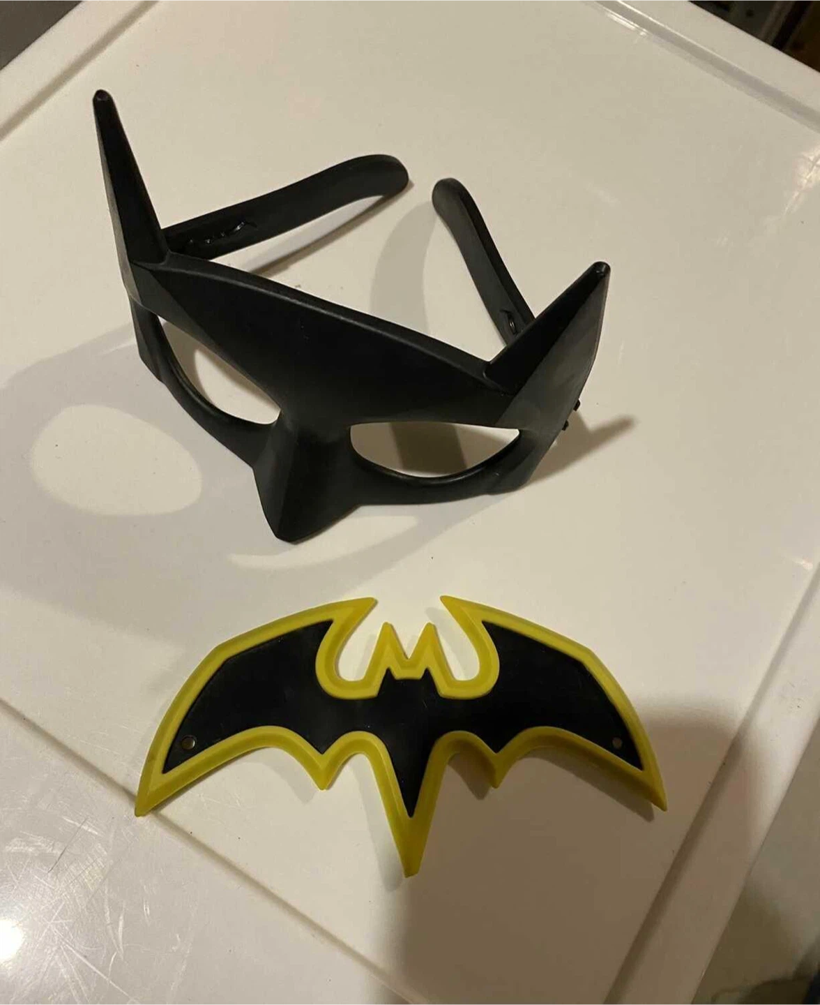 HALLOWEEN Batman Mask and Emblem