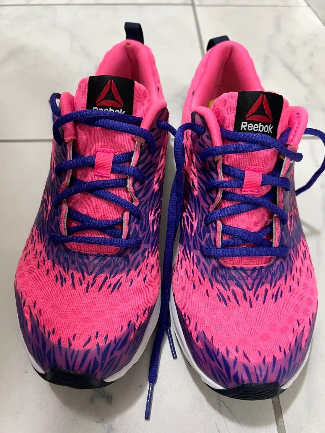 Reebok Pink & Purple Running Shoes - Size 5 image indicator(2)