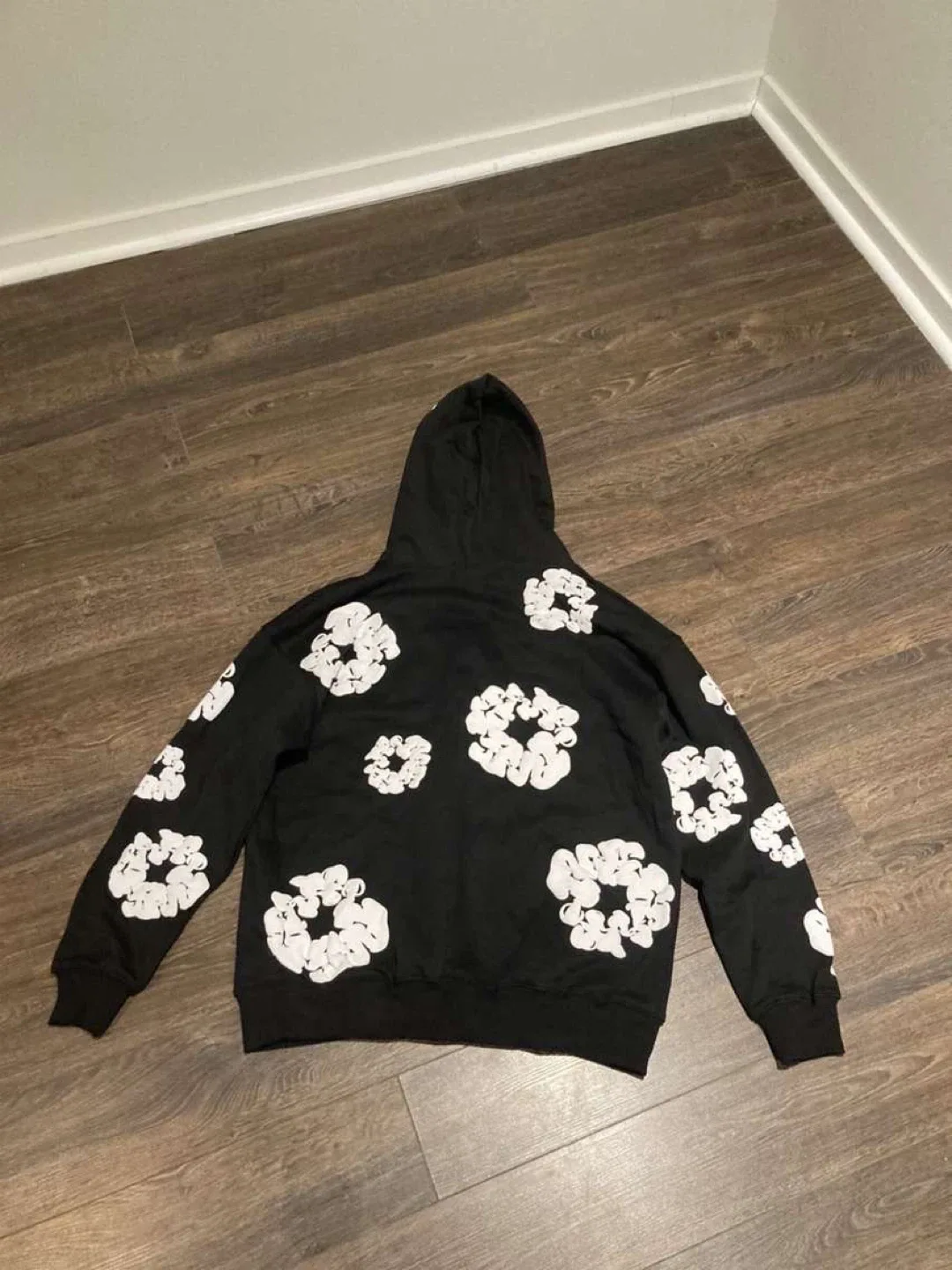 Black Denim Tear Hoodie,medium man,brand new,100%cotten image indicator(4)