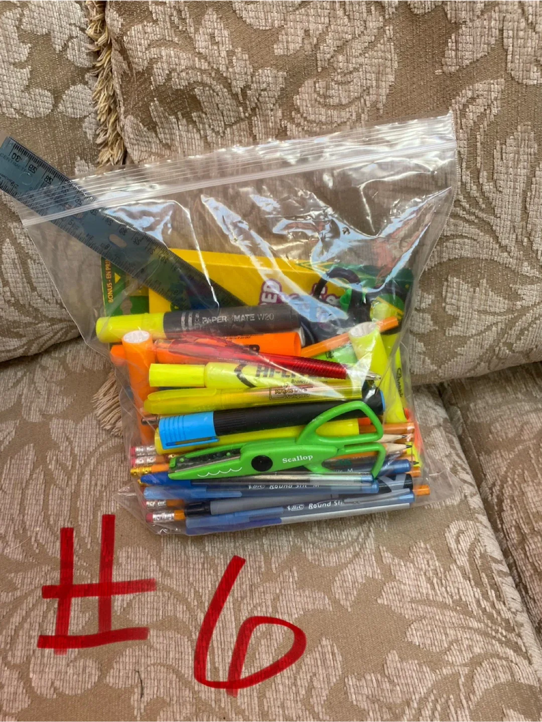 FADTEST PICK UP//Mixed Household Items image indicator(4)