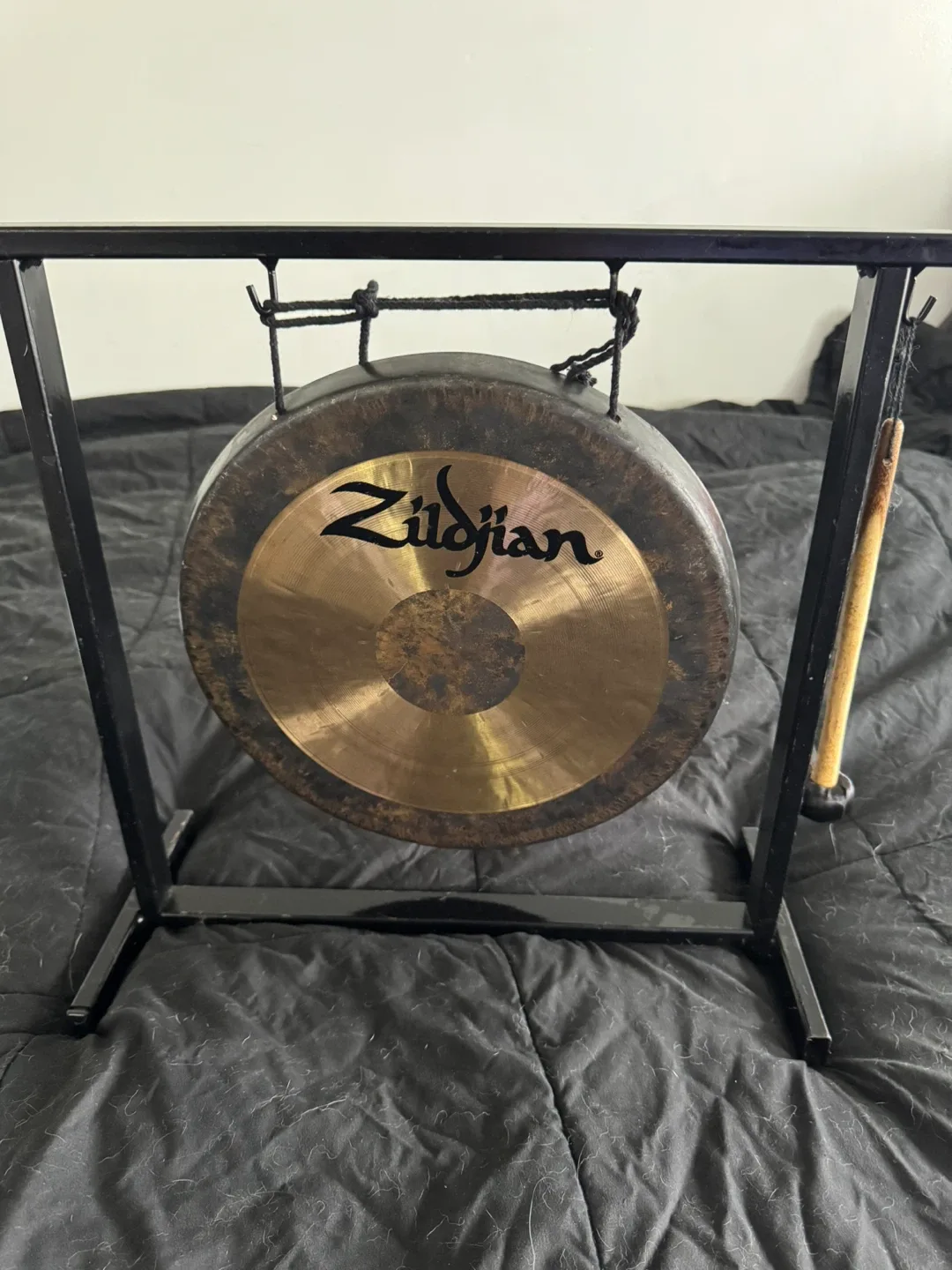 Zildjian Gong with Stand thumbnail