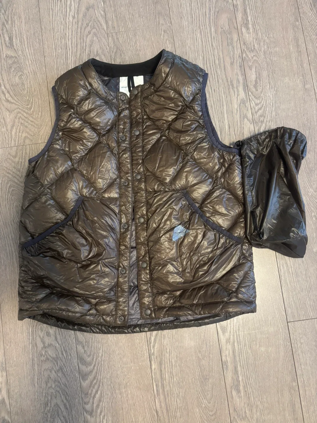 And Wander Down Vest - Size S thumbnail