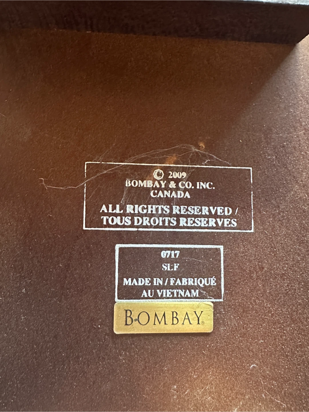 CURB ALERT: Bombay & Co. Round Accent Table - photo 4
