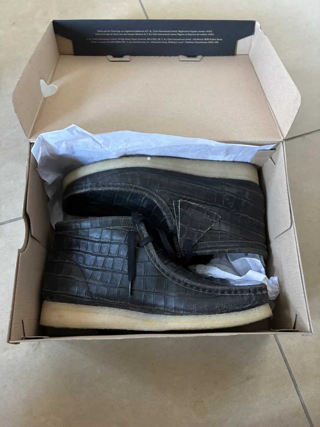 Clarks Wallabee Boot Black Crocodile US 8 thumbnail