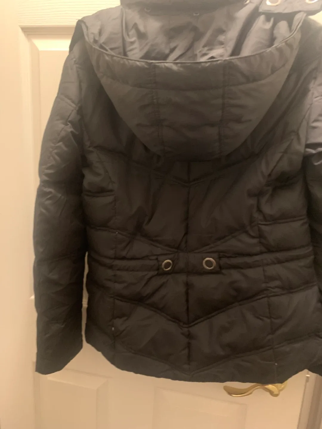 3 Puffer Jacket Size  Medium image indicator(3)
