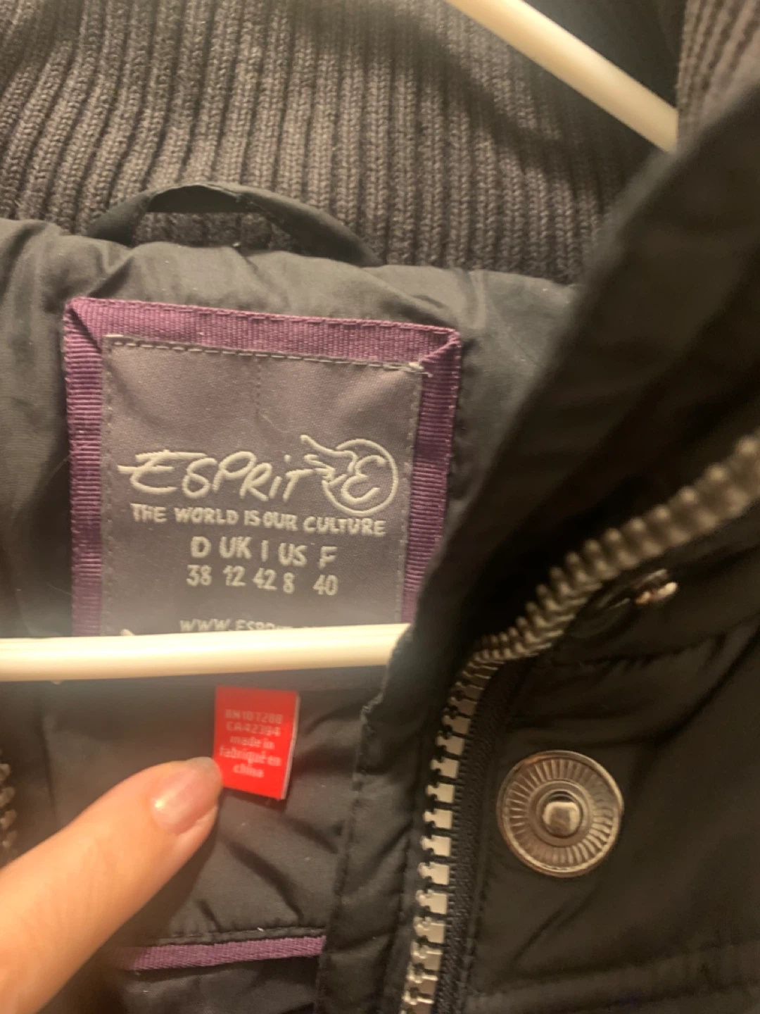 3 Puffer Jacket Size  Medium - photo 4