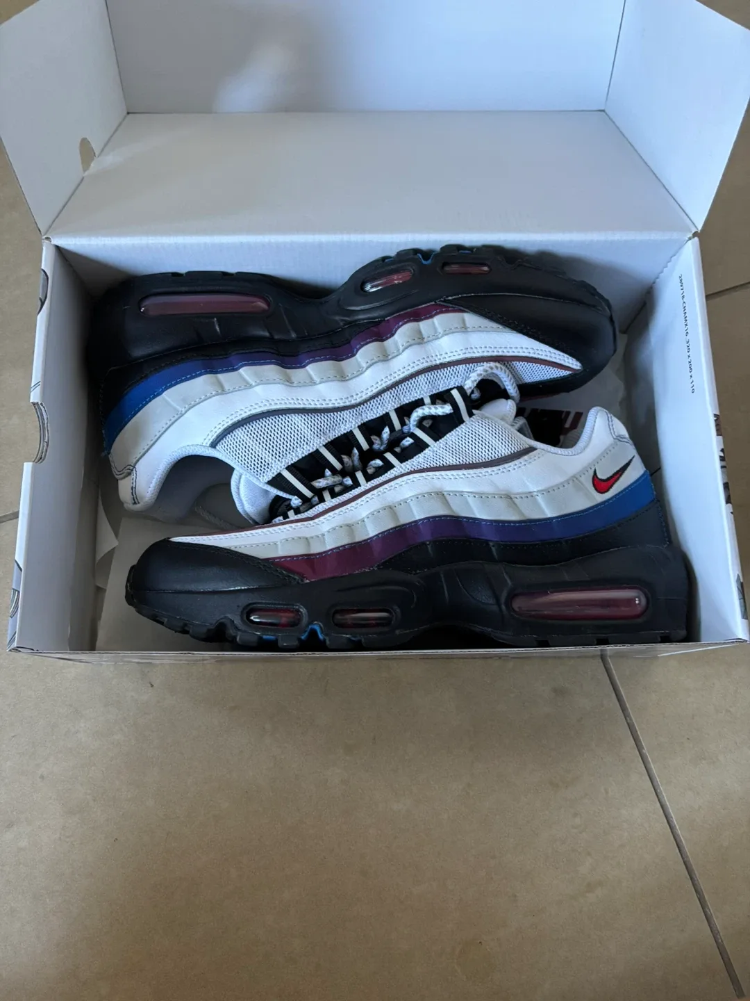 Nike Air Max 95 PRM White/Red - Size 8.5 thumbnail