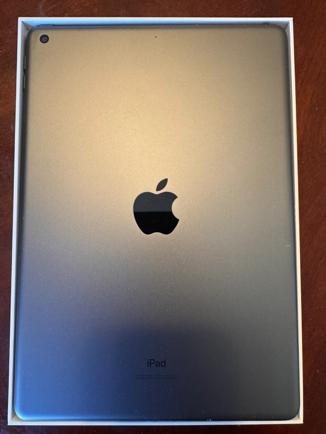 iPad 8th Gen - photo 2