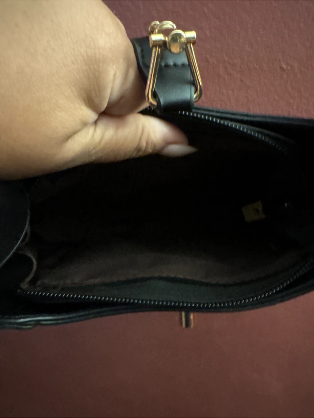 NEW Black vegan Shoulder Bag with Gold Hardware - photo 4