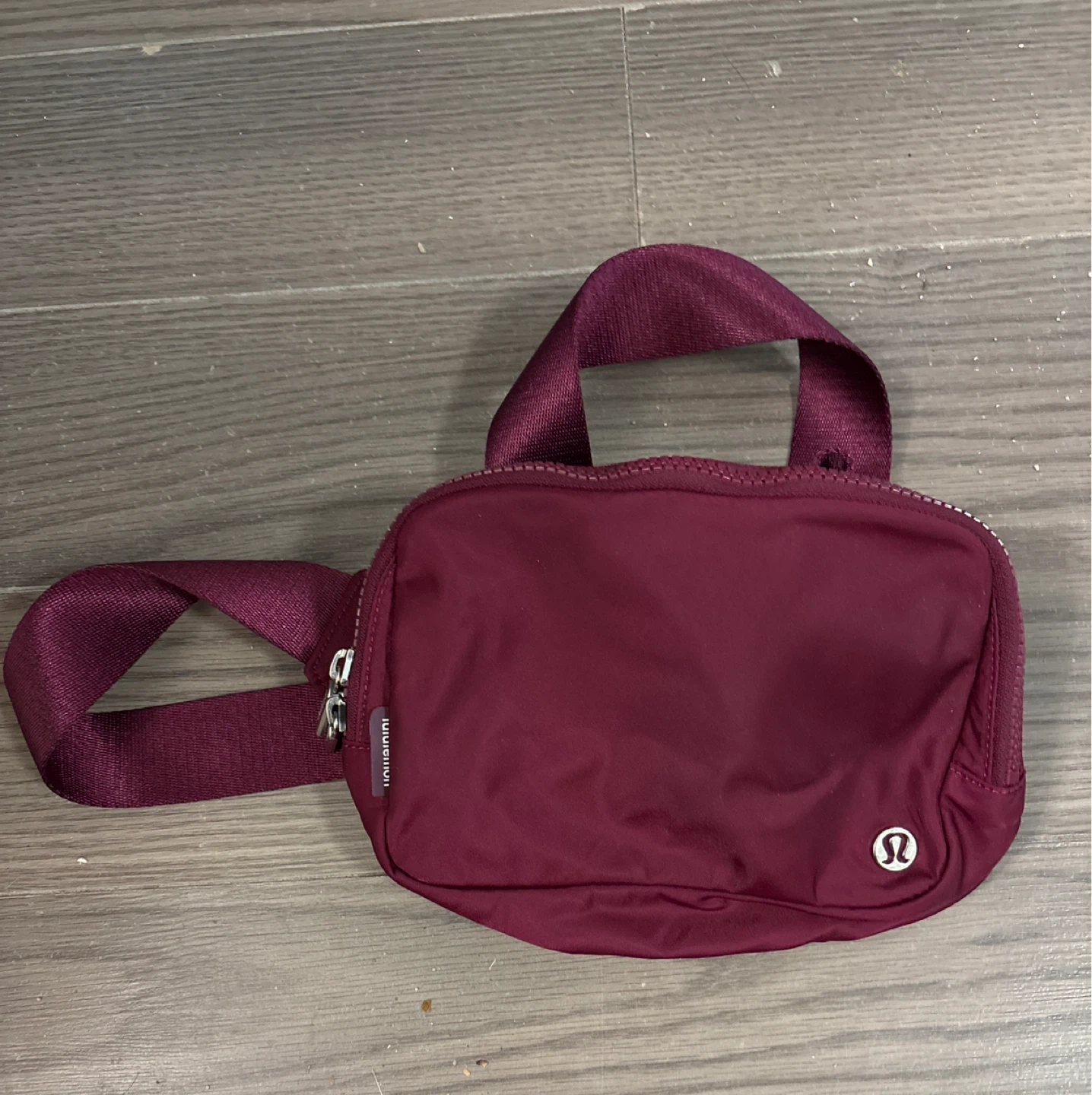 Lululemon Everywhere Belt Bag Maroon