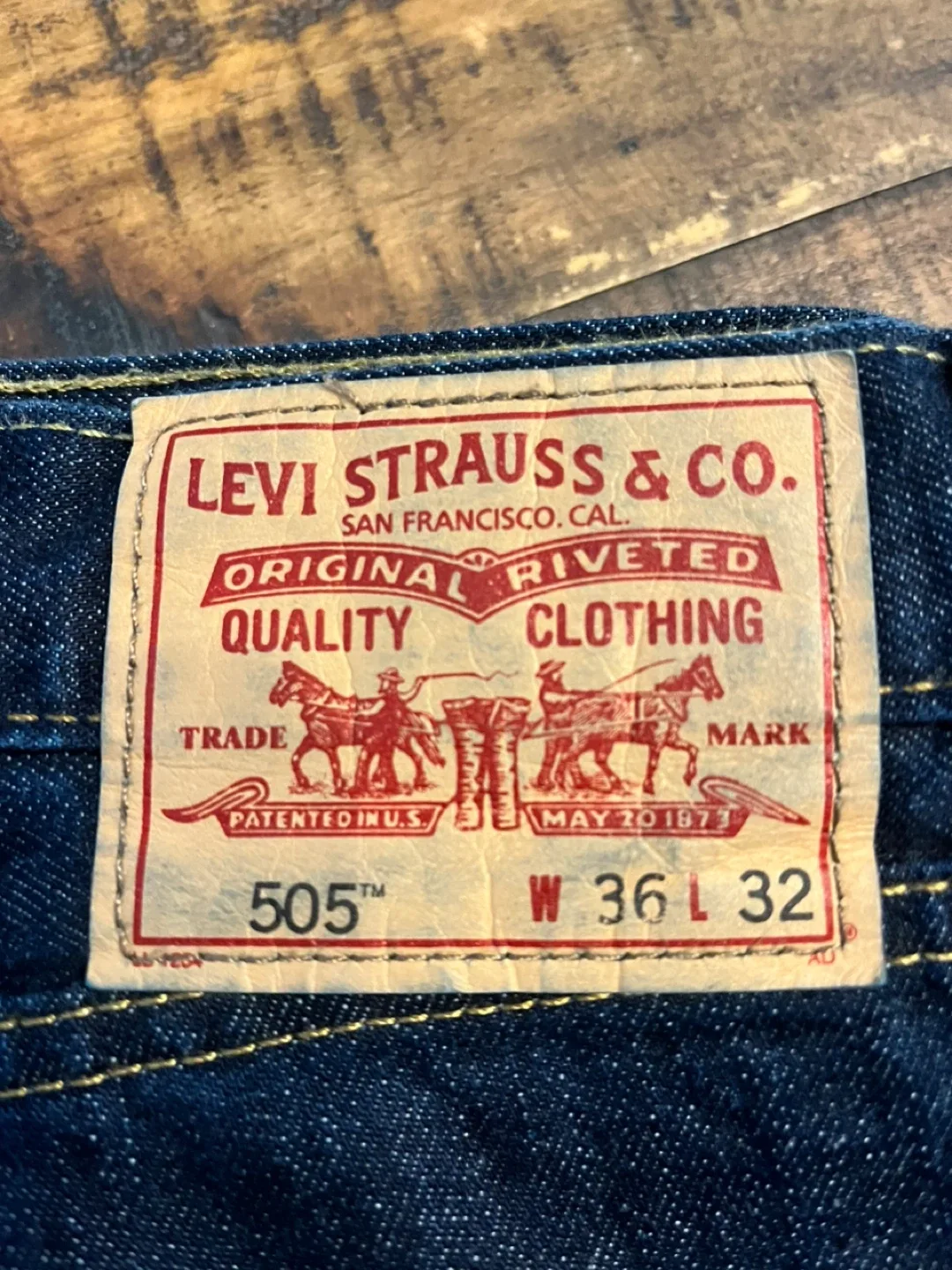 Levi's 505 Jeans - Size 36x32 image indicator(6)