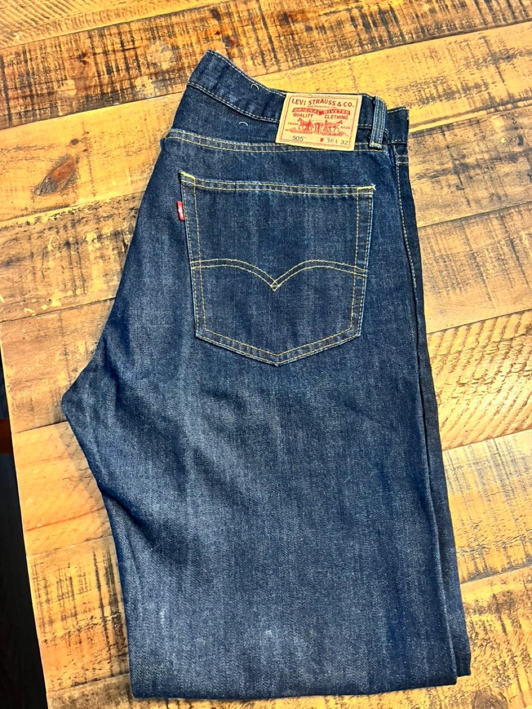 Levi's 505 Jeans - Size 36x32 - photo 4